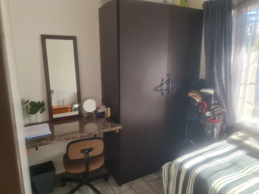 4 Bedroom Property for Sale in Oos Einde North West
